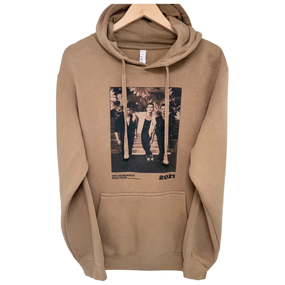Jonas Brothers Remember This Tour 2021 Hoodie Men's M Tan Concert